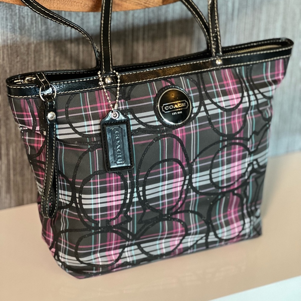 COACH | Vintage Black & Pink Plaid Tote Bag